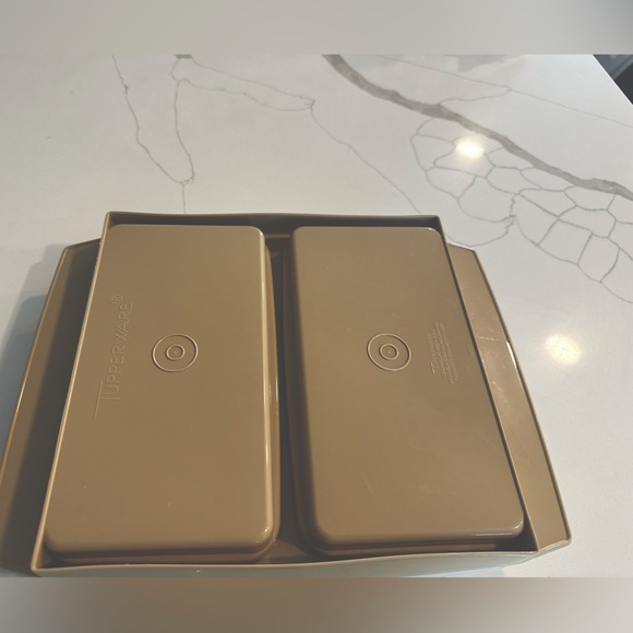 Vintage Tupperware deviled egg holder - Picture 6 of 8